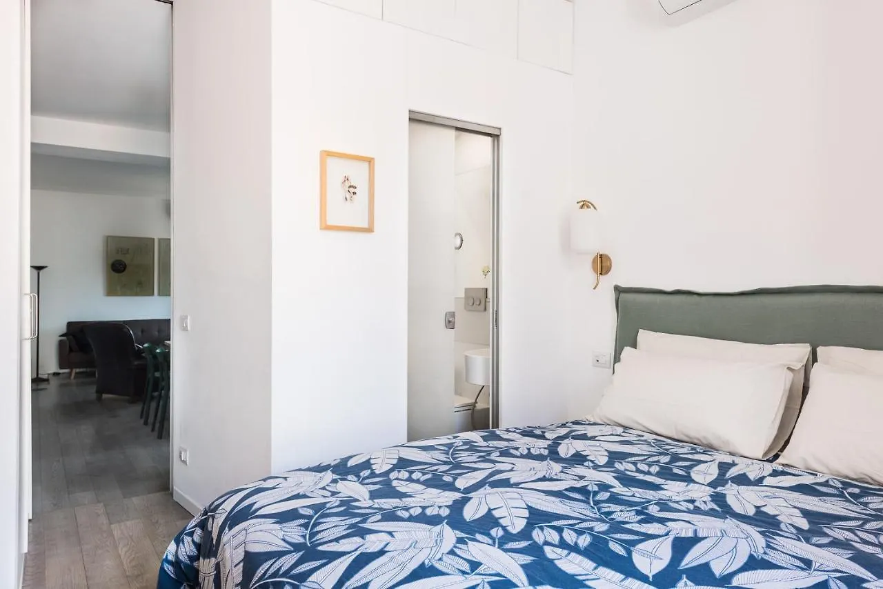Idyllia Lighty Flat With Views In Trastevere Rome Italy