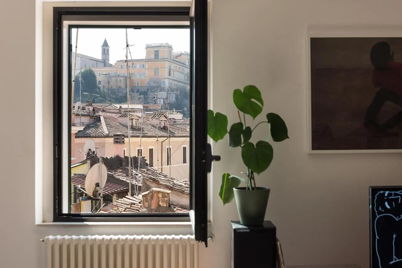Idyllia Lighty Flat With Views In Trastevere Rome Italy