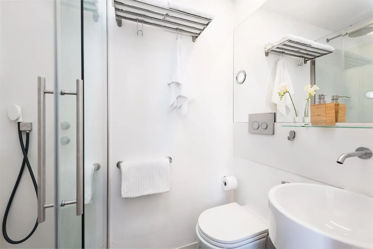 Idyllia Lighty Flat With Views In Trastevere Rome
