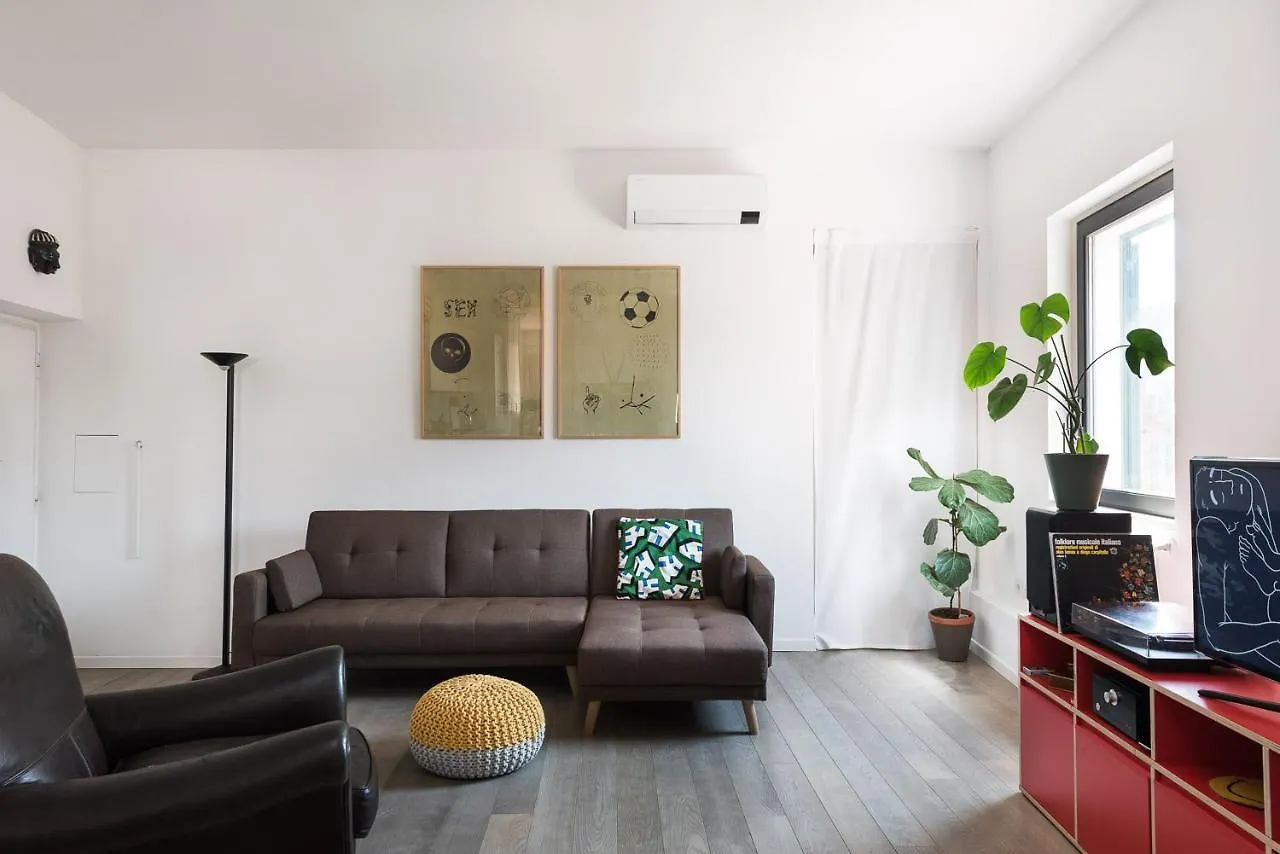 Idyllia Lighty Flat With Views In Trastevere Rome